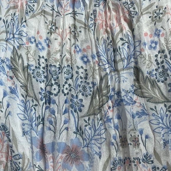 Via Signora silk so lightweight and comfy delicate colors floral print lined - Picture 3 of 5